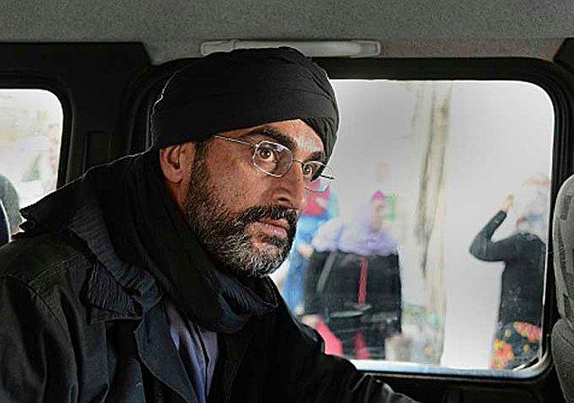 12. Abu Nazir karakteriyle Navid Negahban, El Kaide’nin bir numaralı en çok aranan kötü adamı olan acımasız bir katil değil, zeki ve yumuşak konuşan bir aile adamı olarak sergileniyor.