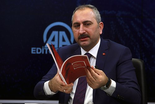 Adalet Bakanı Gül: 'Düşüncesinden Ötürü Kimsenin Mahpus Cezası Almadığı Bir Sistemi İnşa Edeceğiz'