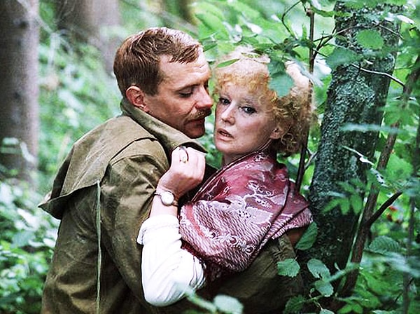 2. А вспомните жанр фильма «Сибириада»?