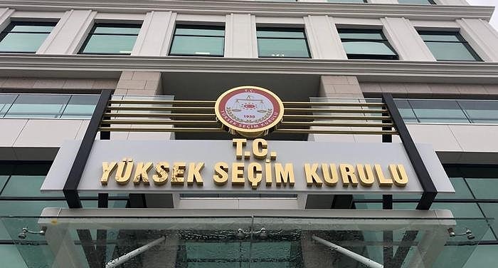 YSK: 'Soruşturma Geçiren İlçe Seçim Kurulu Başkanları 23 Haziran'da da Görev Yapacak'