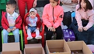 İlginç Bayram Geleneği: Bu Köyde Çocuklar Sıralanıyor, Vatandaşlar Tek Tek Gezerek Şeker Dağıtıyor