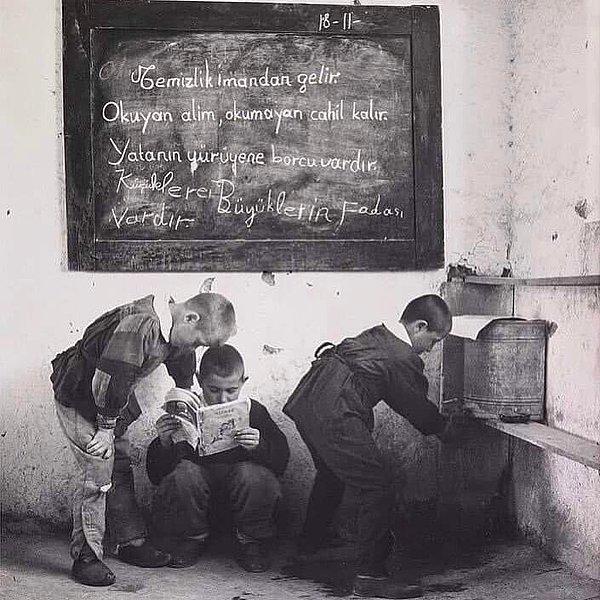 13. Ankara'da bir ilkokul, 1962.