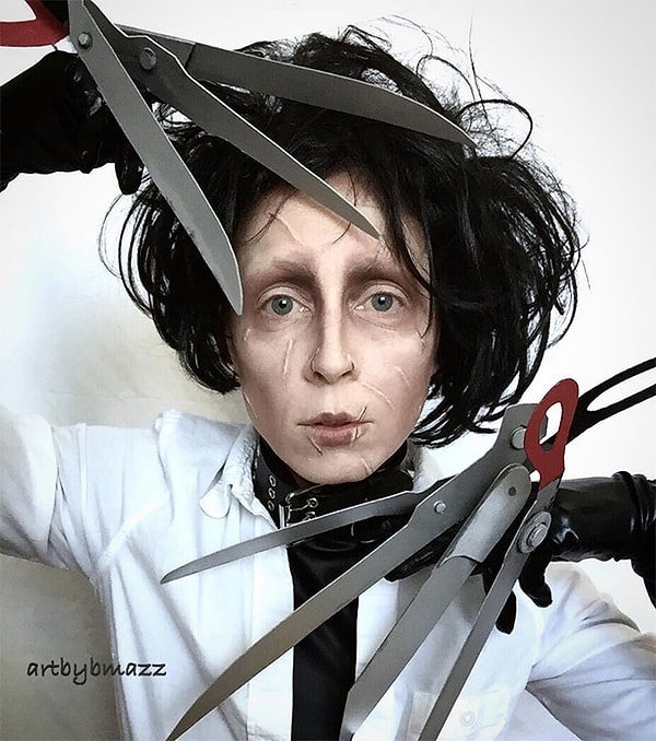 7. Эдвард (Эдвард руки-ножницы)