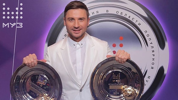 7. Сергей Лазарев праздновал победу сразу в нескольких номинациях. Его альбом "The One" был признан лучшим.