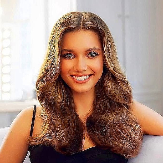 Afra Saraçoğlu