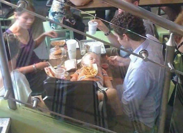 18. Оригинальный у вас, мужчина, поднос