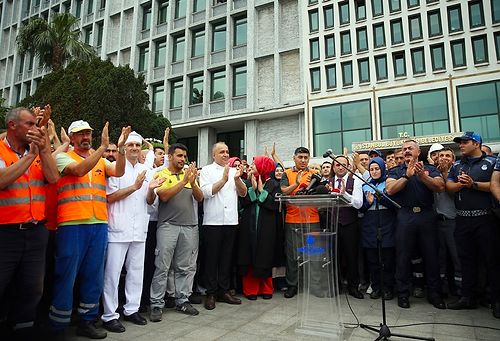 İBB Çalışanlarından İmamoğlu'na: 'İftira, Karalama ve Çarpıtmayı Bırakın'