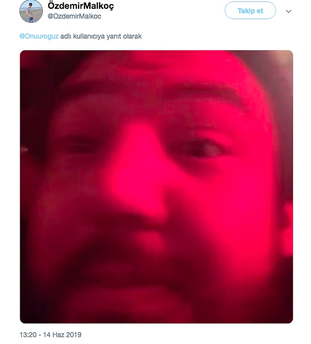 10. Babam selfie çekmeye çalışıyordur...