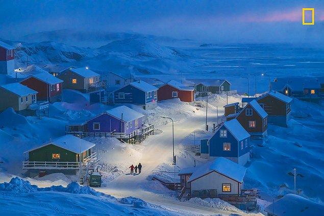 Büyük ödülü kazanan Chu Weimin'in "Grönland Kışı" isimli fotoğrafı, Grönland'ın batısındaki küçük bir adada çekilmiş.