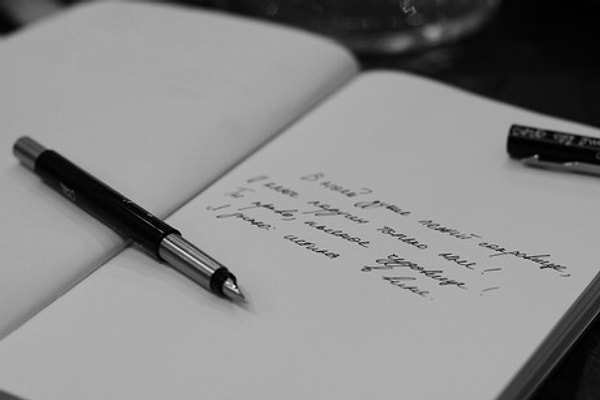 7. Что из перечисленного не относится к видам стихотворных размеров?