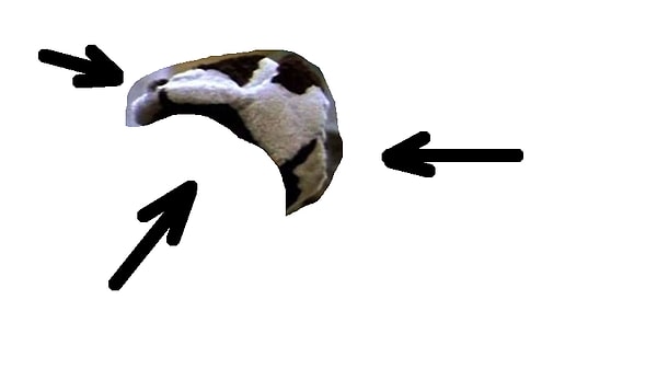 10. Судя по теплой шапке, этот фильм о холодной поре года. И это...