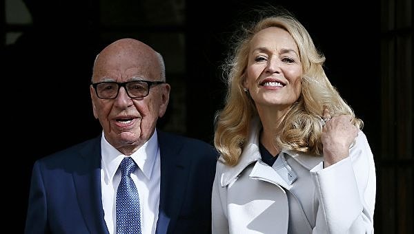 20. Руперт Мердок и Джерри Холл (разница в возрасте 26 лет)