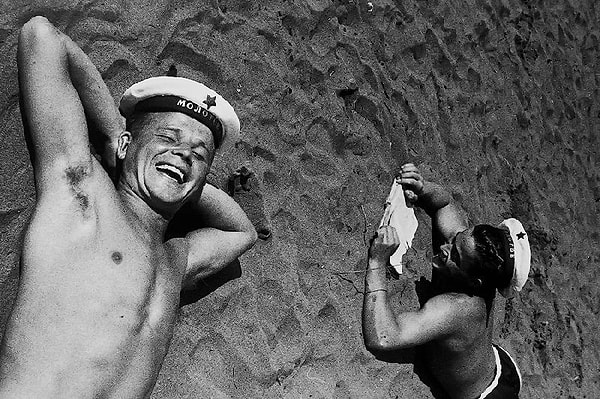 19. Матросы с крейсера "Молотов". Севастополь, 1944 год