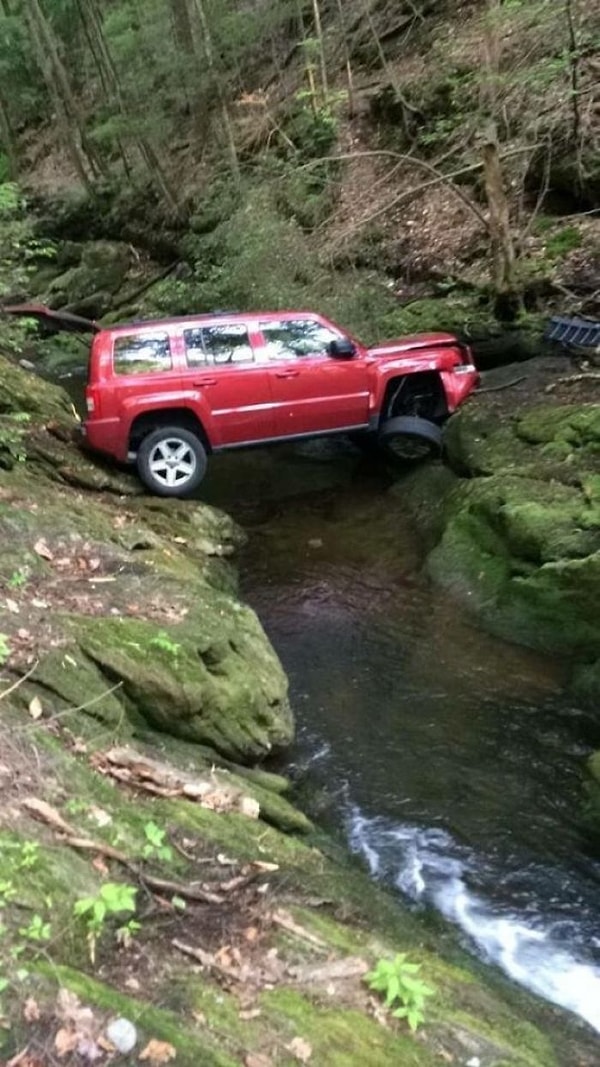 16. Так и осталась там одна-одинешенька