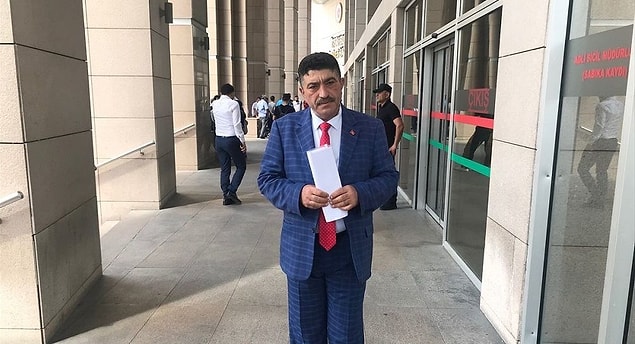 Aydoğmuş, dilekçesini YSK'ya iletilmek üzere İstanbul İl Seçim Kurulu'na sundu.