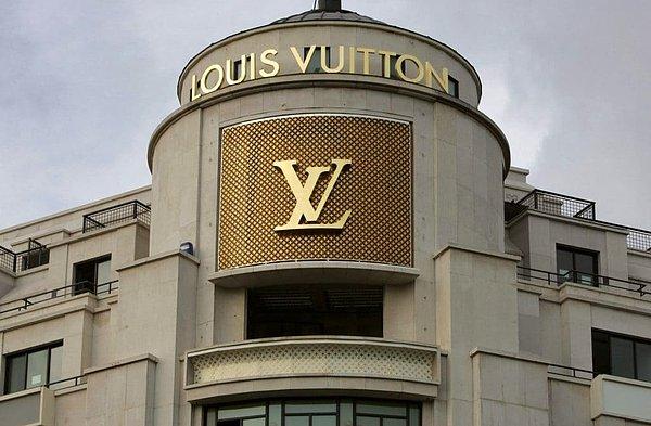 LVMH, aralarında Louis Vuitton'ın da yer aldığı 70'den fazla markayı bünyesinde barındırıyor