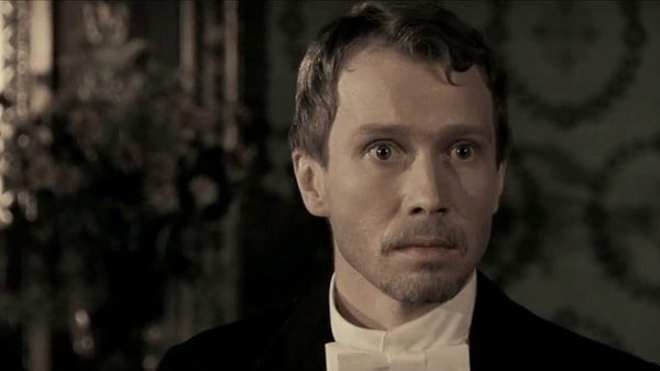 2. Главным героем какого произведения является князь Мышкин?