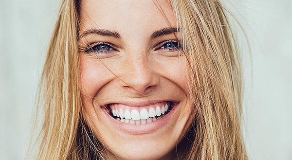 2. Сколько резцов во рту взрослого человека?