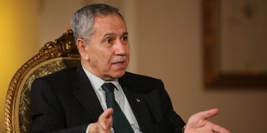 Bülent Arınç'ın Maaşla İlgili Açıklaması Sosyal Medyanın Gündeminde: 'Bazı Edepsizler Yorum Yapıyor'