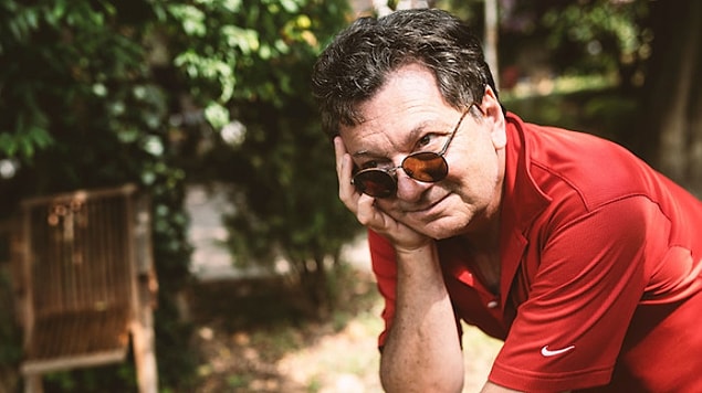 "Bana inandı, benimle yakın ilişki kurdu ve böylece, sadece yeteneklerime güvenmeme dair değil, kendimi geliştirme, dünyaya açılabilme kudretime dair de güven aşıladı bana."