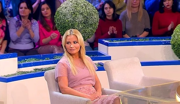 Она два раза искала себе жениха на шоу «Давай поженимся».