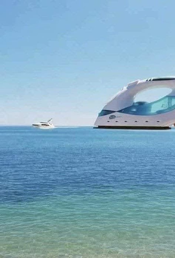 20. Хотите верьте, хотите нет, но это утюг, а не круизный лайнер...