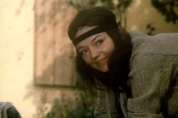 11. А кто изображён на этом кадре?