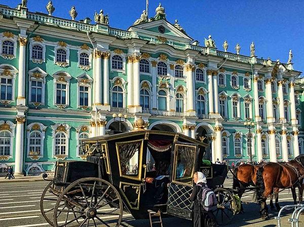 14. Hermitage Müzesi — St. Petersburg, Rusya