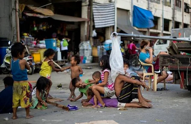 Filipinler'de sosyal adaletsizlik giderek keskinleşiyor.
