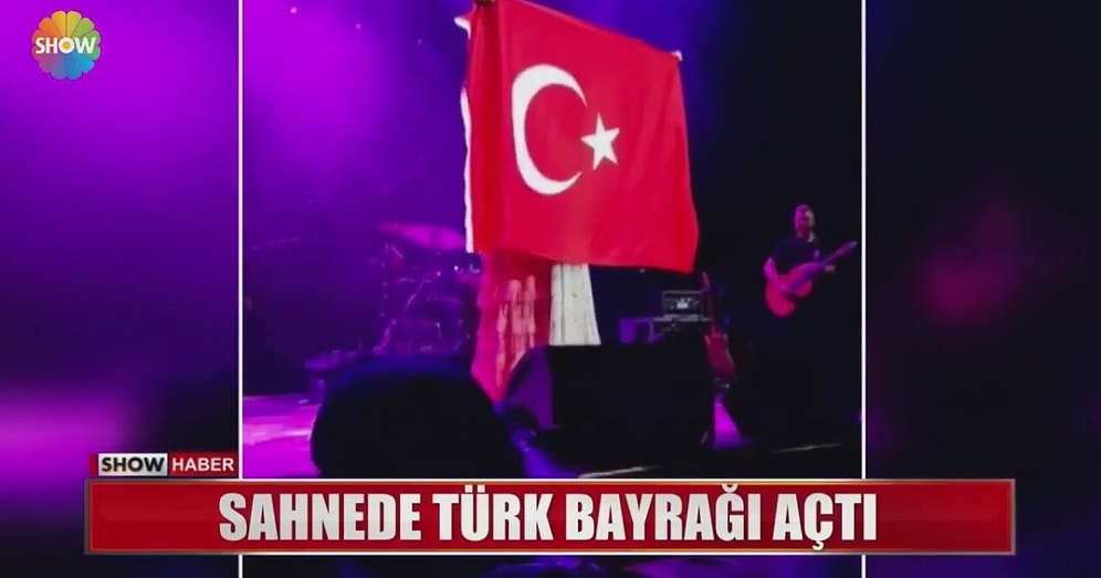 Grammy Ödüllü Şarkıcı Joss Stone'dan Konserde Türk Bayrağı Jesti