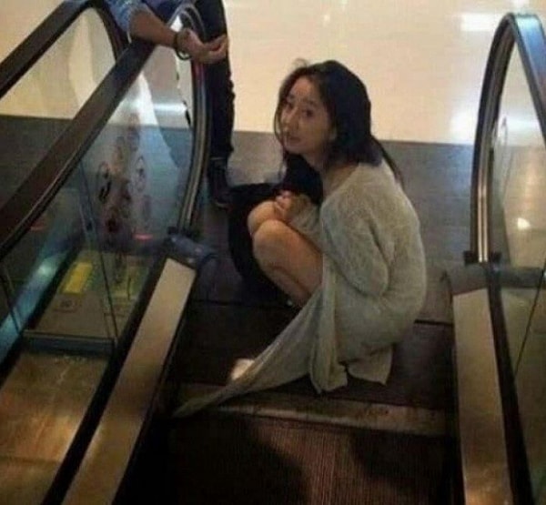 10. Она просто хотела модные фото в метро