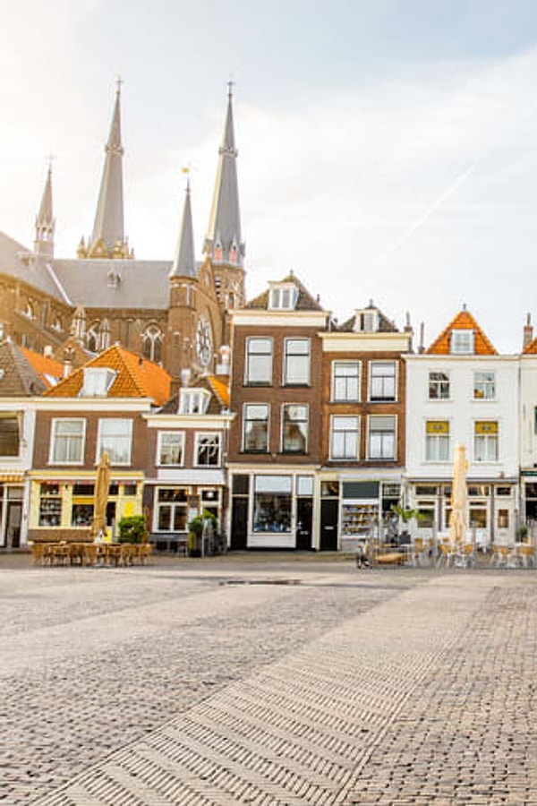 3. Амстердам – не единственный стоящий город в Нидерландах. Не пропустите Делфт и Харлем.