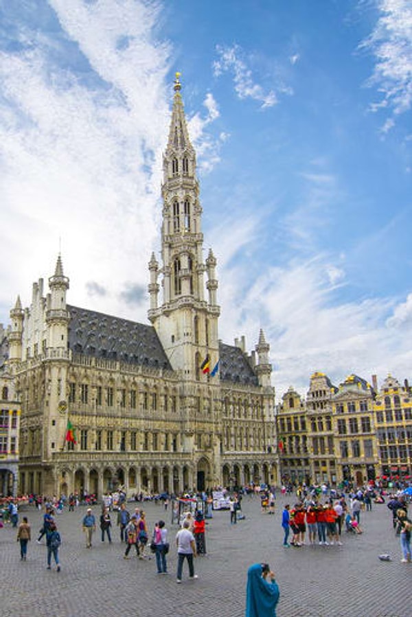 16. В Бельгии не останавливайтесь исключительно на Брюсселе. Съездите в Антверпен, Гент и Брюгге.
