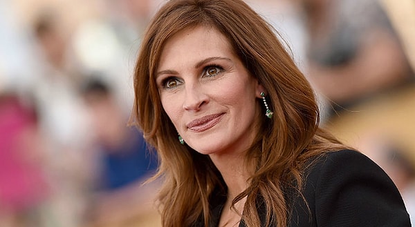 6. Было время, когда Джулию Робертс называли лягушонком. Теперь же она - кумир миллионов, одна из самых успешных и красивых актрис Голливуда.