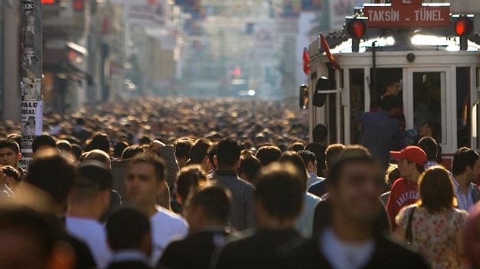 Son Tarih 20 Ağustos: İstanbul Valiliği, Kaydı Olmayan Suriyeli Göçmenlerin Kenti Terk Etmesini İstedi