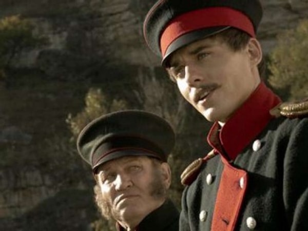 4. А какое воинское звание носил Печорин?