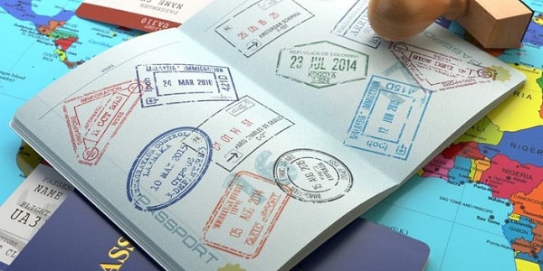 Almanya ve İtalya’nın öncülüğünde başlatılan kapsamlı incelemelerle birlikte Schengen vize sisteminin baştan ele alındığı ifade ediliyor.