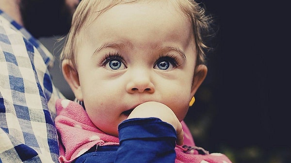 8. А уши у вас оттопыренные?