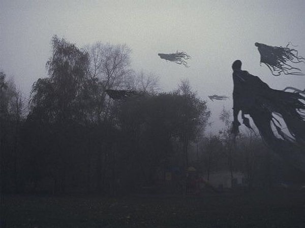 5. Чем питаются дементоры?