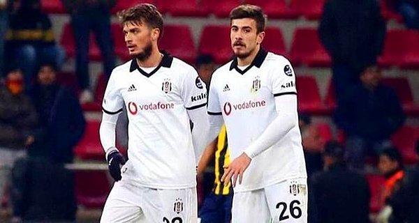 Gelişmelerin ardından siyah-beyazlılara Dorukhan ve Adem Ljajic'ten de kötü haber gelmiş, kas zorlanması sebebiyle iki oyuncunun da ikişer hafta forma giyemeyeceği aktarılmıştı.