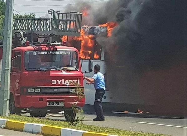 15 yolcunun yaralandığı yangın sonrası otobüsün şoförü N.D. ile ikinci şoför H.H. gözaltına alınmıştı.