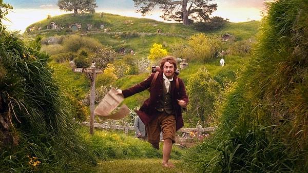 8. Hobbit filmlerinden ikisinin bütçesi, Lord of the Rings filmlerinin tamamının iki katı.