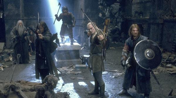 13. Lord of the Rings üçlemesi için 2,000 silah ve 10,000 ok üretildi.