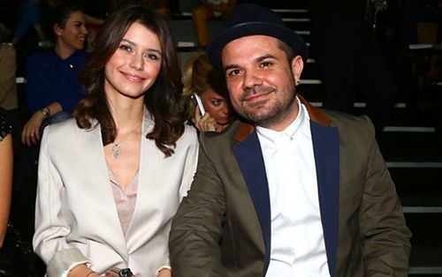 Beren Saat E Kenan Dogulu Dan Gonderme Sabah