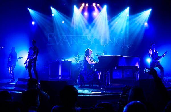 7. Efsanevi gruplardan biri olan Evanescence, 24 Temmuz 2007 yılında izleyicilerin tadını damağında bıraktıkları bir konsere imza atmışlardı.