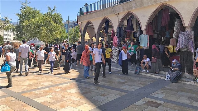 Denizli Büyükşehir Belediye Başkanı Zolan da "Olumsuz haber yok, can kaybı yok" dedi.