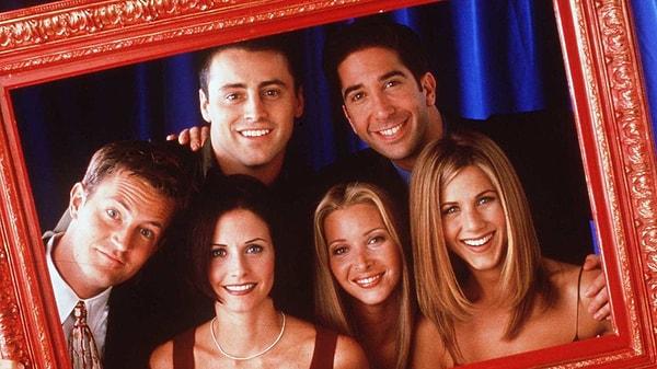12. İşte geliyor Friends 😍 Phoebe Buffay, sanatı sanat için icra eden bir kişilikti bilirsiniz... Meşhur şarkısının ismini hatırladın mı?