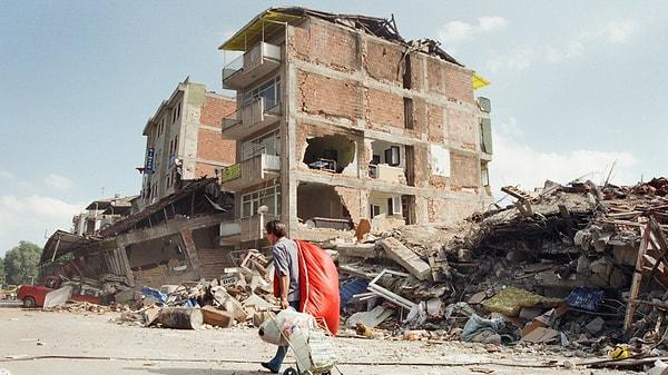 "Deprem en büyük çevre felâketidir"