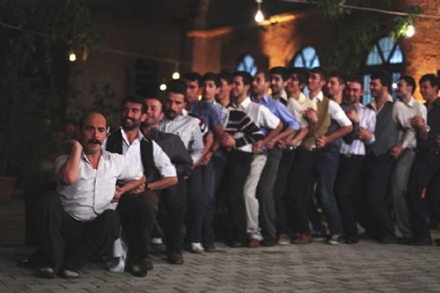 7. Halayla aran nasıl?