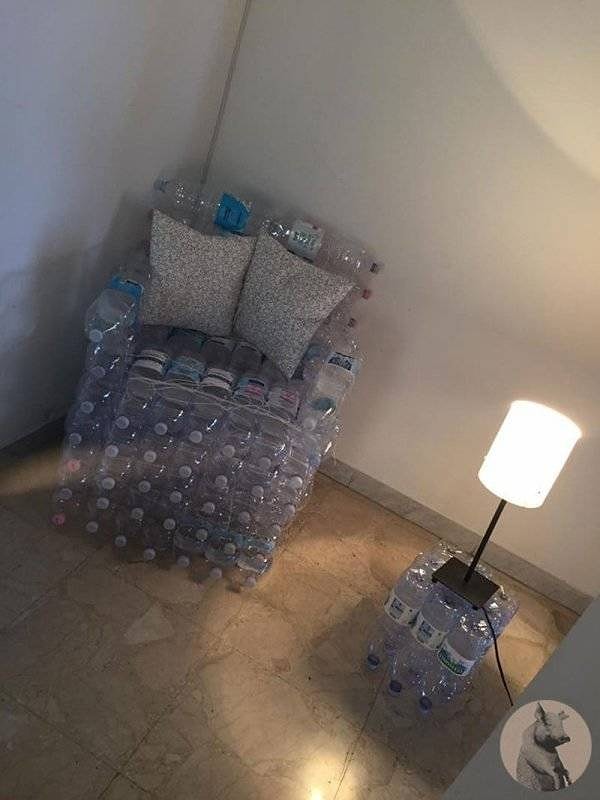 12. Когда заботишься об окружающей среде и находишь применение пластику повсюду